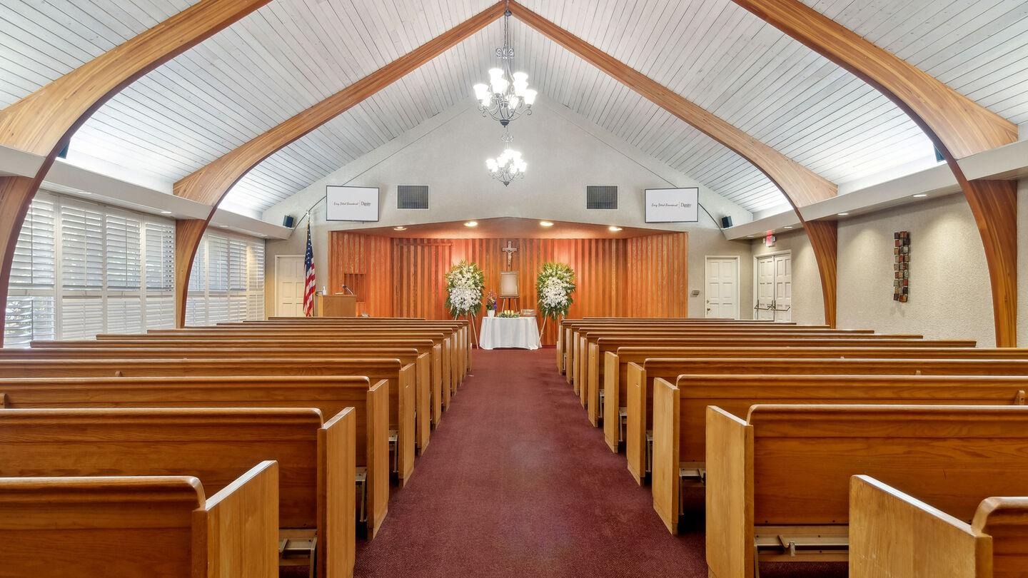 Alexander & Gubser Funeral Home gallery image 5