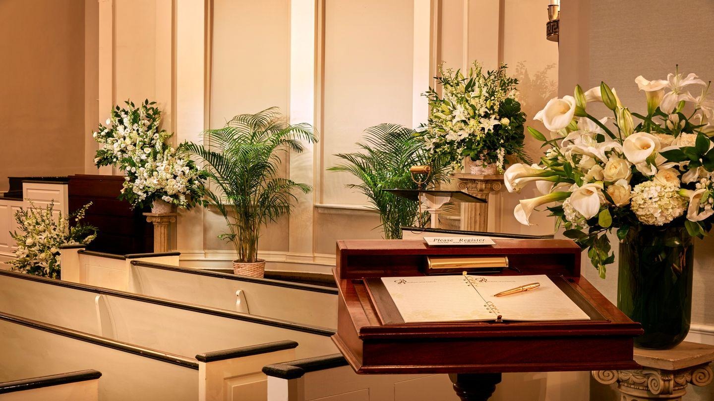 Alexander & Gubser Funeral Home gallery image 4